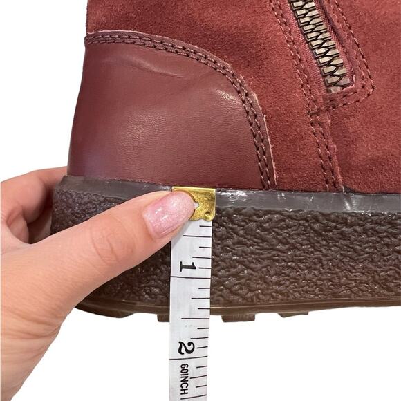 NEW Cougar Broom Suede Genuine Lambswool Waterproof Winter Boot - Picture 8 of 9